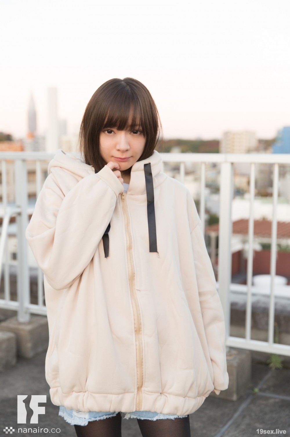 if_013_02 如果你和合租的朋友有关系・第二部分/澪-视频截图-1