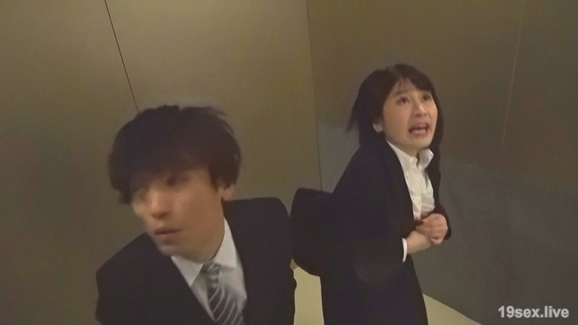 002HODV-21475 两人被困在紧急停止电梯 Maina Yuri-视频截图-4