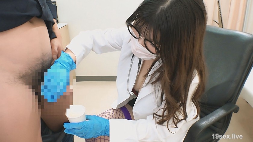 799FTKD-024 泌尿科医生的四个极度淫荡的荡妇有一个认真的面孔，检查了尊敬的语言→尿液 - 在她体内暨，喝精液并以尿液方式进行精液。-视频截图-2