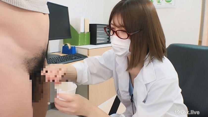 799FTKD-024 泌尿科医生的四个极度淫荡的荡妇有一个认真的面孔，检查了尊敬的语言→尿液 - 在她体内暨，喝精液并以尿液方式进行精液。-视频截图-6