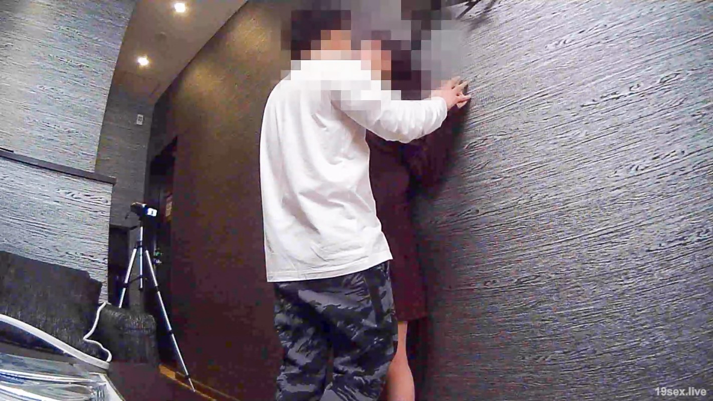 fc2-ppv 1666570 连续 2 次 [嘴里射精 / 原始阴道射精] 恶魔/不人道的第 3 次 → 最佳性欲处理宠物已婚妇女在您到达酒店时从口腔射精在车内口交 原始他妈的中出 [Junior]-视频截图-1