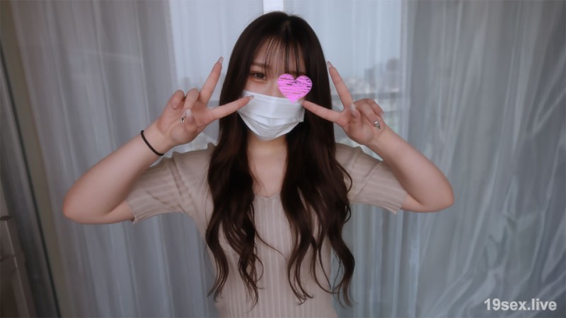 fc2-ppv 3556286 超凡脱俗的美丽！ ！ 18岁3个月了！ ！我人生中第一次阴道射精，白皙丝滑的皮肤，美丽的身体**！ ！主要部分登场，完成首次拍摄！ 《个人射击》个人射击原创第364人{-视频截图-1