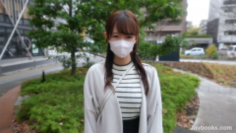 fc2-ppv 4148215 新婚4个月！ ！在繁忙的街道一侧！ ！破洞牛仔裤，赤身裸体！ ！ *** 持续高潮，关在铁盒子里！新婚少妻背叛深爱的丈夫，使用电动活塞振动器！ ！完成第一次拍摄“个人拍摄”个人拍摄原创397 {-视频截图-3