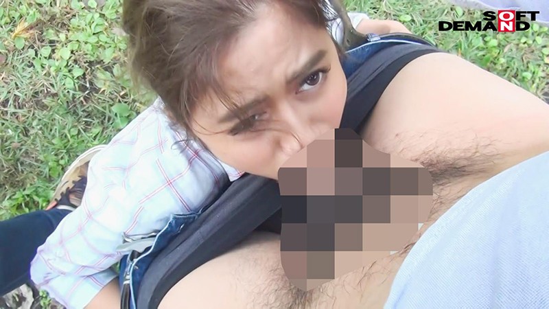 NTTR-040 连续拥有者 HYOUI 的微薄记录。被森林里逃跑的女大学生附身，却被强奸魔追赶，地位颠倒版结月爱莎-视频截图-8