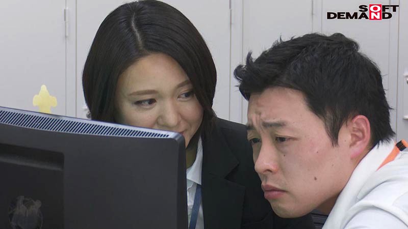 SDJS-055 SOD女社员暗中向年轻男社员中出并发生逆NTR社内情侣（心）3年入广告部绫濑麻衣子47岁-视频截图-1