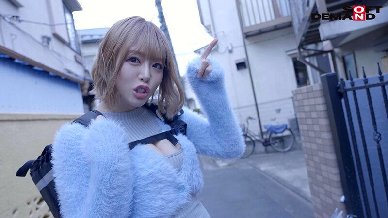 SDMUA-028 Hibiyan＆Hamamao在送餐时与素人男孩认真谈判！以后宫反转3P为目标，「配合拍摄的话，进行无限阴道射精活动！」-视频截图-4