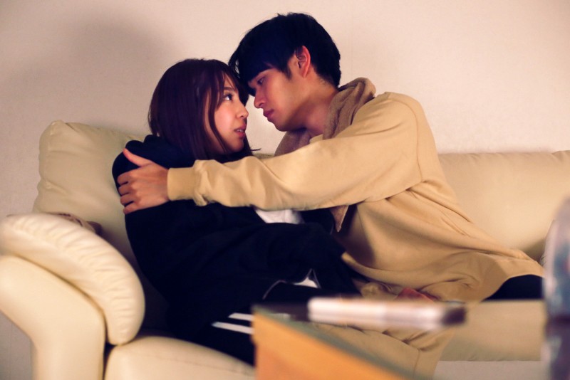 SILK-130 让我们度过一个难忘的夜晚。-视频截图-14