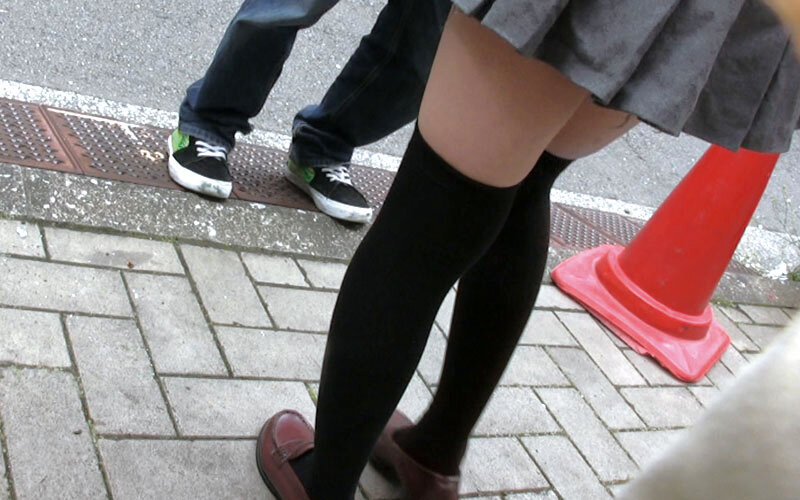 PES-097 私立学校接送车上的制服猥亵……卑鄙的性侵犯，2碟装-视频截图-2