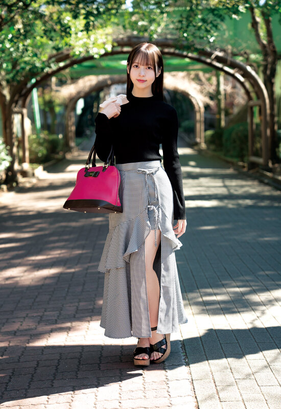 NACR-990 十年后再次见面的整洁而整洁的同学已转变为一个性感的淫荡女人！Tenma Yui-视频截图-17