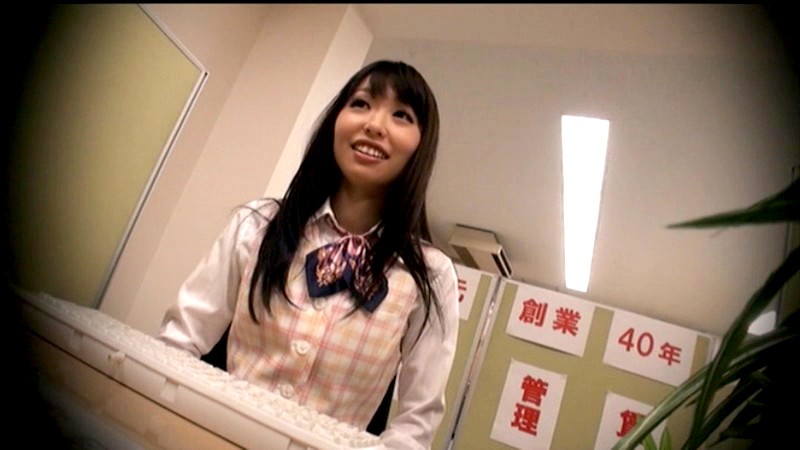 SAMA-652 最近每天都看到美丽又可爱的新职场女郎出乎意料的轻松… SAMA-652-视频截图-8