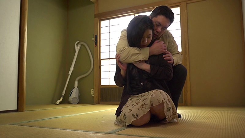 HQIS-003 亨利冢本原创故事：把别人的妻子当成东西的强奸-视频截图-11