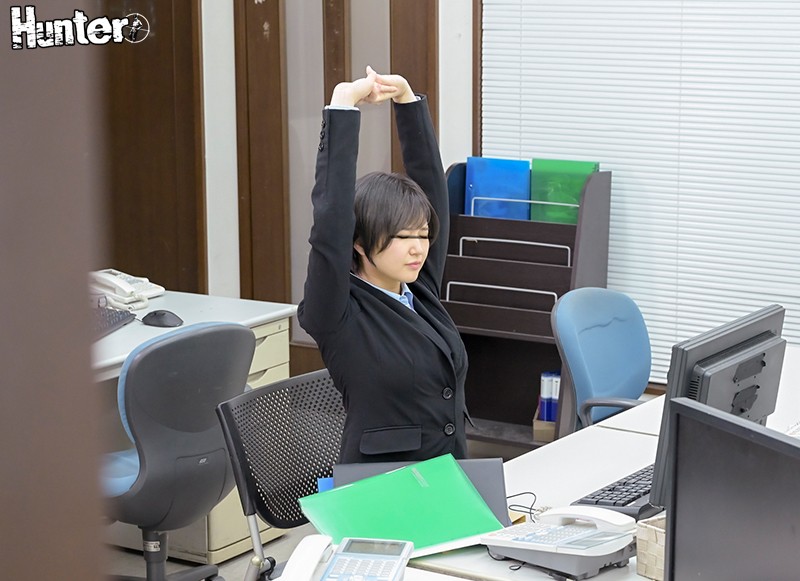 HUNBL-046 精液覆盖 Ji Po 插入暨射击荡妇从腿间性射精荡妇按住墙壁-视频截图-13