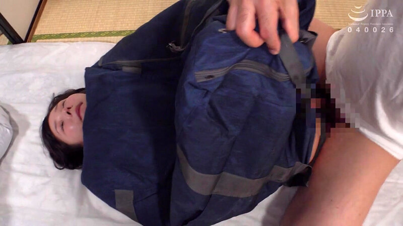 KSJK-015 -Hole in Bag- [140cm] 单亲波士顿包女儿 Kana Yura-视频截图-5