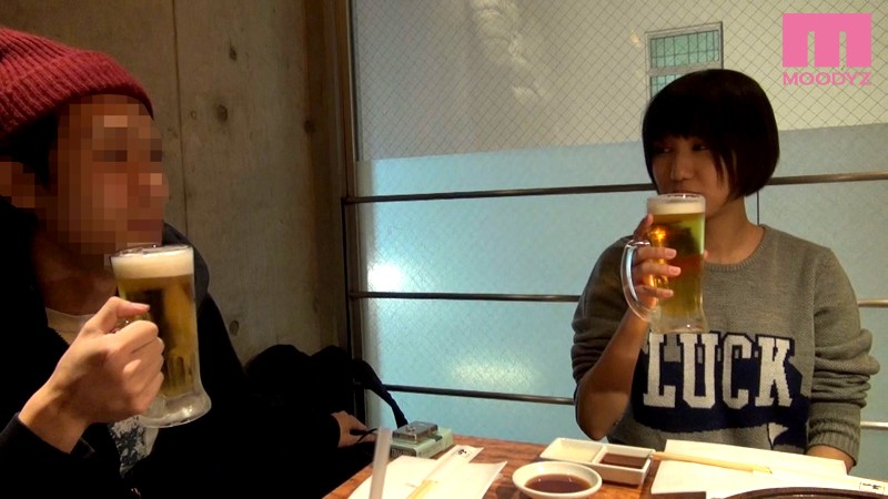 MIAD-777 Riku Minato 与她认识的当地人发生性关系-视频截图-1