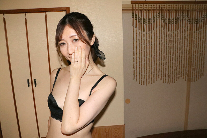 TCHB-029 [丈夫的官方认可]已婚妻子NTR 02不熟悉其他棍子的妻子-视频截图-3